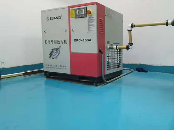 ���ڵ������f��ɽ����